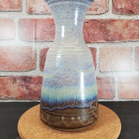 Vintage Red Duck Studio Signed Pottery Vase — Reactive Blue-Lavender Ombre Glaze - Picture 9 of 9